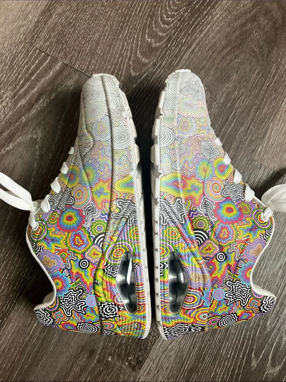 Skechers x Jen Stark Uno - Kaleidoscope Dream sneaker